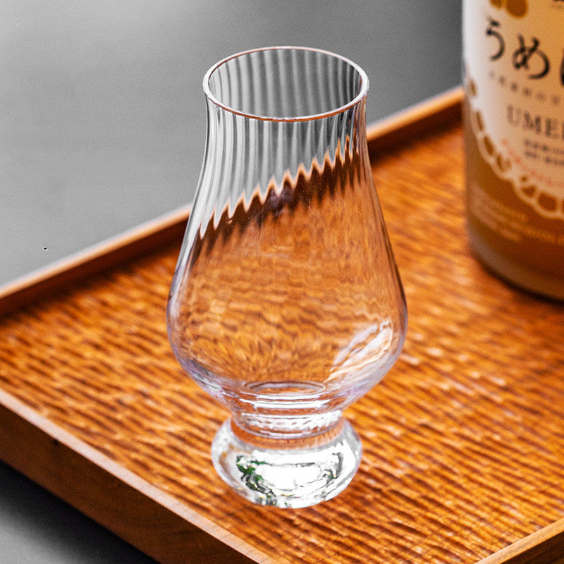 Tulip-Shaped Crystal Wine Glass
